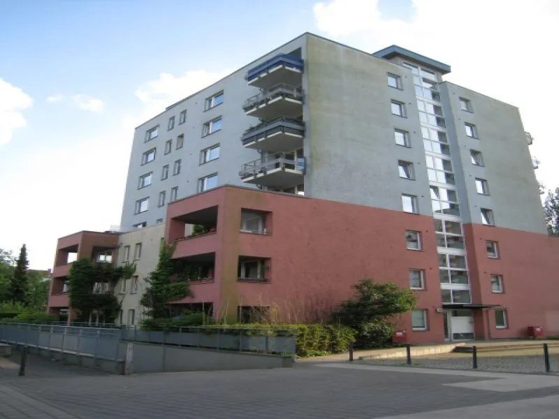 Wohnberechtigungsschein mit besonderem Wohnbedarf für 2 Personen erforderlich! — photo 1